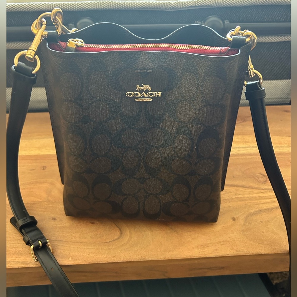Coach Bucket Bag
